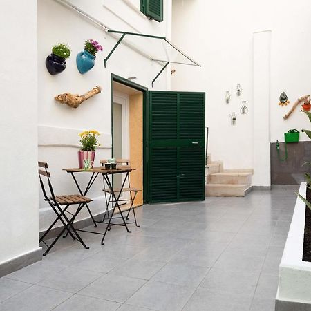 Apartament Via Calefati Land Bari Zewnętrze zdjęcie