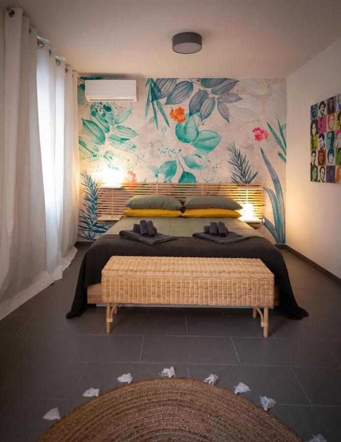 Apartament Via Calefati Land Bari Zewnętrze zdjęcie