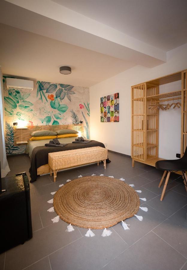 Apartament Via Calefati Land Bari Zewnętrze zdjęcie