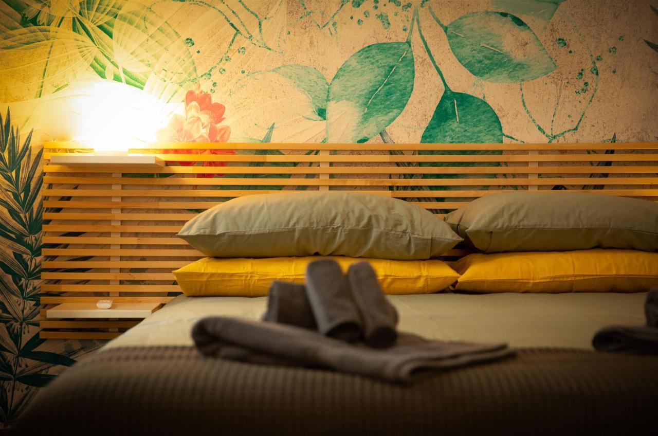 Apartament Via Calefati Land Bari Zewnętrze zdjęcie